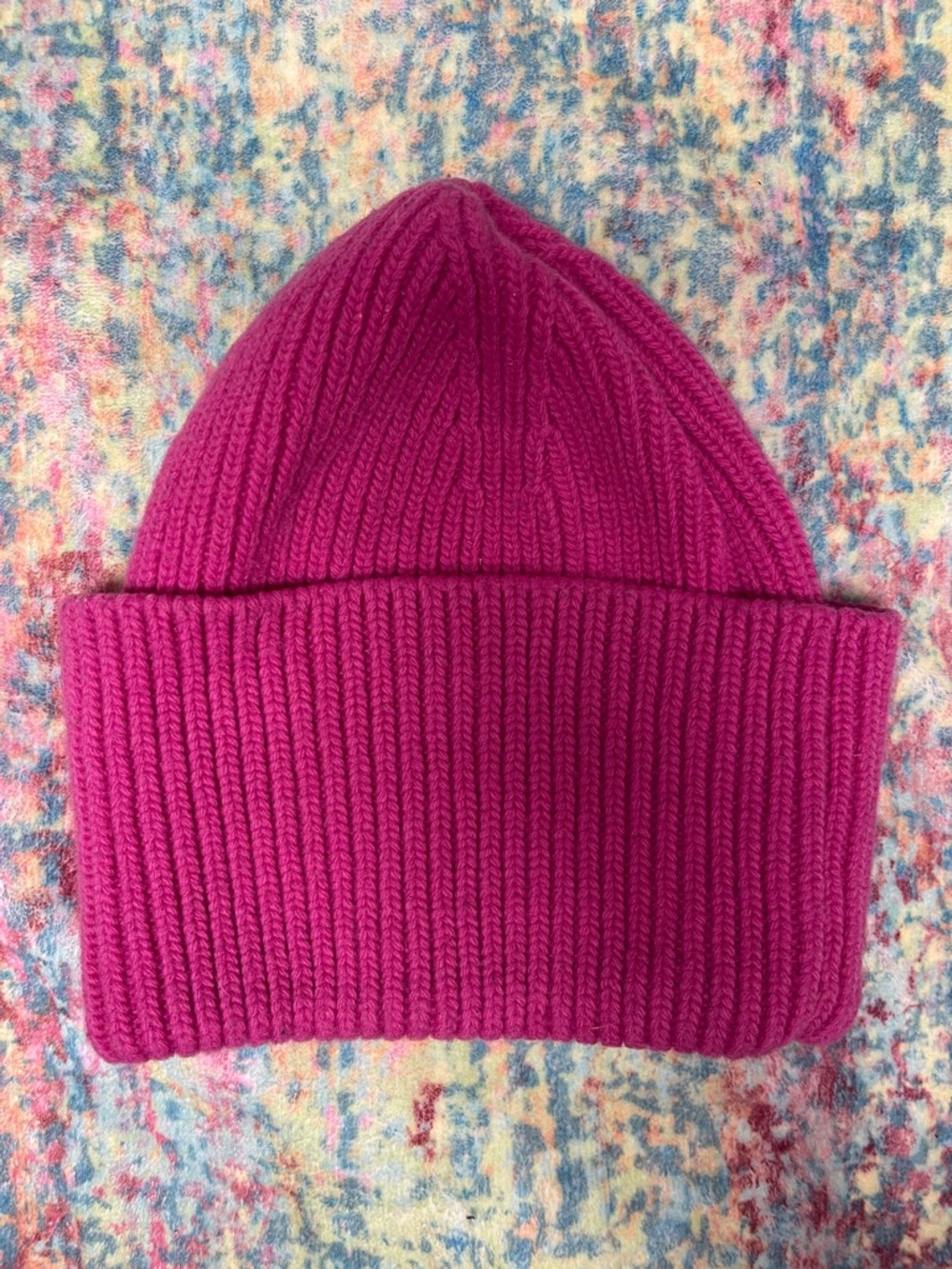 💕Louis Vuitton Style Fuchsia Ribbed Knit Beanie - Picture 4 of 4